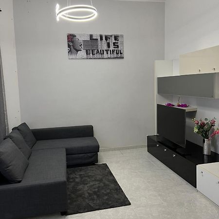 Appartement Port House à Civitavecchia Extérieur photo